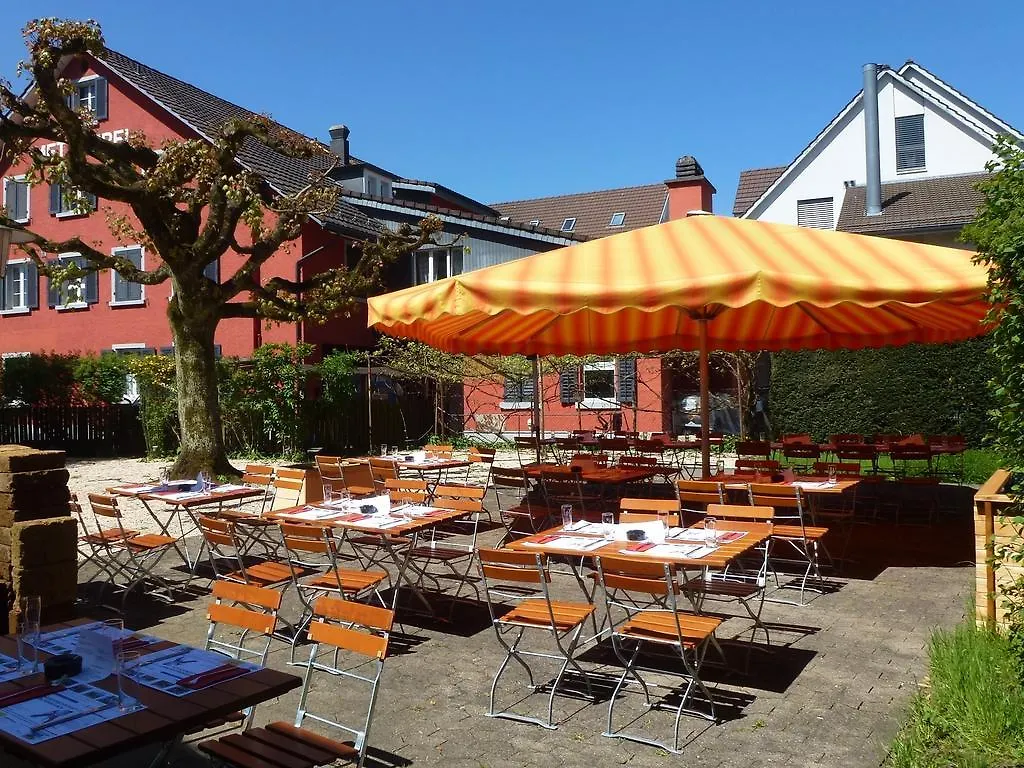Gasthof Lowen Guest House Bassersdorf